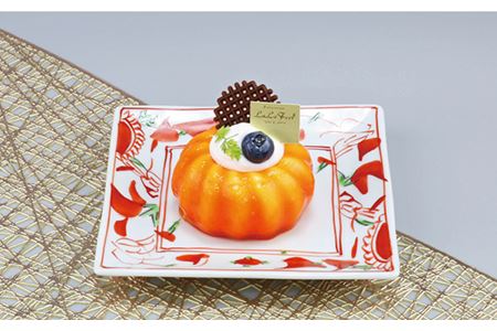 【陶器市特集】【波佐見焼】夢万歴草華紋 角皿 5客揃 食器 皿 【不二商店】 [UC19] 波佐見焼