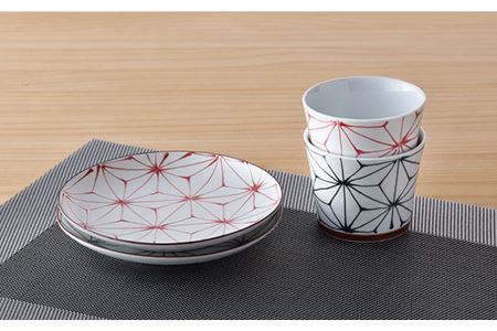 【陶器市特集】【波佐見焼】Sweet麻シリーズ マルチカップ・ソーサー （黒・赤） 4点セット 小鉢 小皿 ケーキ皿 食器 皿 【まるしん】 [WD31]  波佐見焼