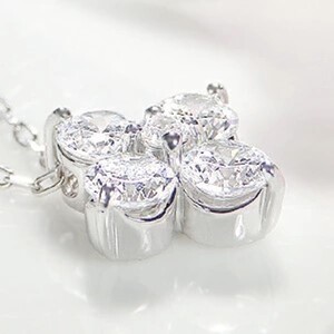Pt900　1.00ct　ダイヤモンド スイートフラワー ペンダントP0080