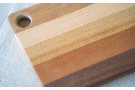  家具職人こだわり！バターケース＆カッティングボードセット　KG-11
