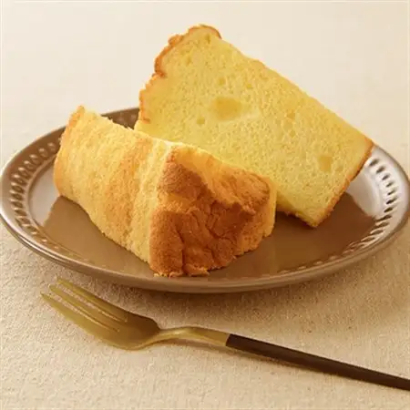 長沼産米粉使用 米粉のシフォン2個・米粉食パン(2斤)1本セット_ パン  ぱん  菓子・スイーツ ケーキ  _【配送不可地域：離島】【1293776】