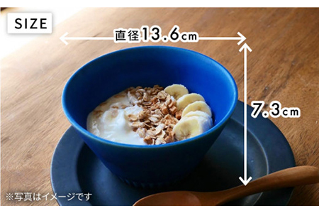 【美濃焼】Stripe ペアボウルセット インディゴ×ホワイト【作山窯・SAKUZAN】【TOKI MINOYAKI返礼品】 食器 ボウル スープボウル サラダボウル デザートボウル 鉢 セット シンプル ホワイト ブルー 白 青 電子レンジ対応 食洗器対応 送料無料   [MBJ024]