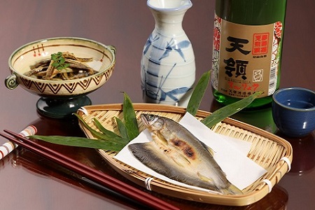数量限定【天然 あじめの煮付け】50g×3袋 まぼろしの魚 高級珍味 丸八旅館【53-10】