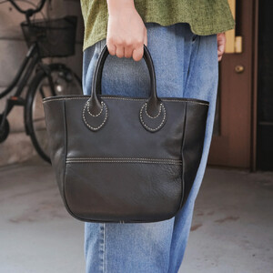 栃木レザー使用｜ソフトな手触り 本革 小さめトートバッグ｜Tote bag 03 S｜キャメル｜minca（全6色）