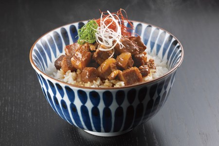 FG002 岩崎本舗 長崎角煮まんじゅう 10個入 (袋)・大とろ角煮まんじゅう 10個入 (袋)・角煮まぶし 10袋