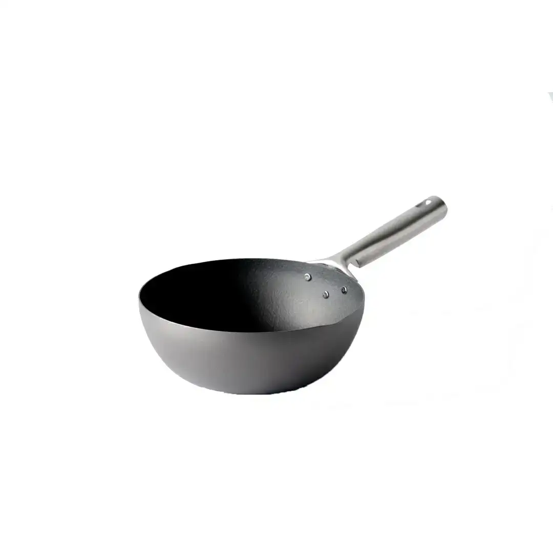 [eN] IH対応 中華炒め鍋 (中華鍋) 深型 24cm 蒸し器セット 調理器具 キッチングッズ 鍋 中華鍋 炒め物 エンボス加工 新生活 一人暮らし 【020S011】
