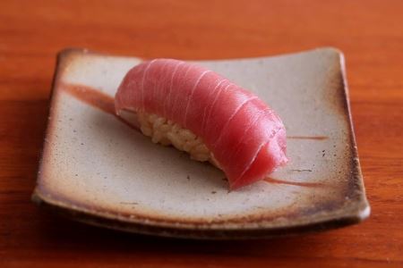 【西麻布／ミシュラン2022掲載】西麻布 拓 特産品ランチ・ディナー共通コース 3名様（1年間有効） お店でふるなび美食体験 FN-Gourmet591646