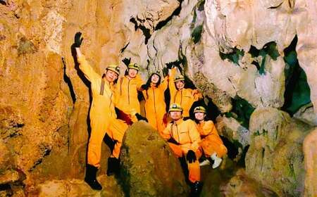 【日本三大鍾乳洞】龍河洞 冒険コース 《ペア入洞券》 チケット 体験 冒険 鍾乳洞 洞窟 地下 観光 歴史 自然