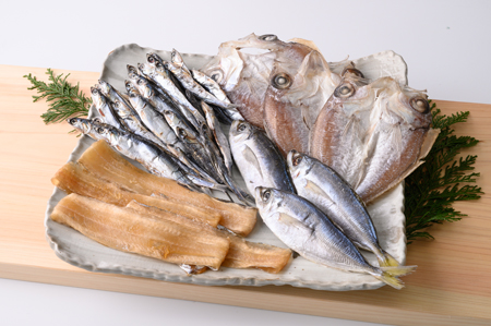 創業85年 干物の達人ヤマショーが選ぶ「おすすめ干物８点セット」【AA34】