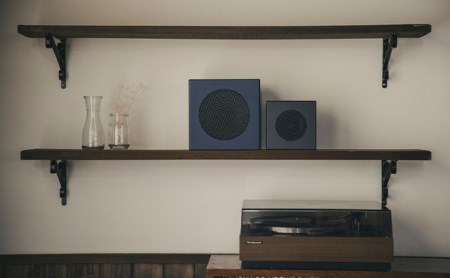 LATEM BASE キューブ型スピーカー 「LBK-V230」 雑貨 日用品 インテリア 小物 BGM 置き物 置き型 店頭 お店 自宅 リビング 寝室  サテンホワイト
