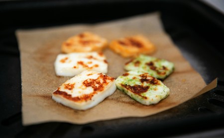 チーズ5点セット 浜松やらまいかブランド認定商品 カチョカバロ、モッツアレラ、スモークモッツアレラ、グリルチーズ（青ノリ、ガーリック）【配送不可：離島】 おつまみ ワイン 