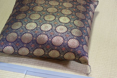 仏壇前 金襴 座布団 きく 法事 仏壇 日本製