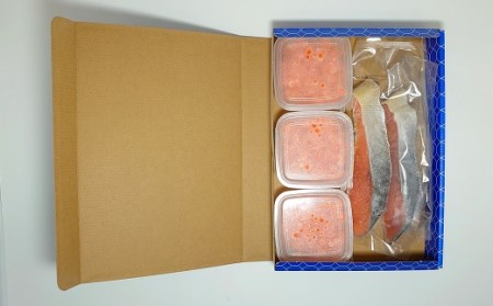 【秋鮭山漬切身付】北海道日高産 塩いくら小分けパック(60g×3) [15-1136]