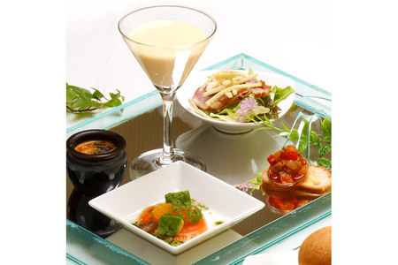 イタリアンレストラン ヴェルドゥーラ ランチ「贅沢コース料理」食事券 2名様分 [大人の隠れ家]