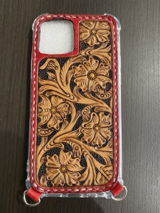 a40-087　スマホ カバーケース 牛ヌメ革 ハンドメイド