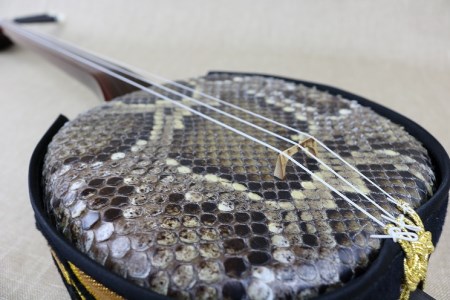  金武町の匠「松堂登」作　三線