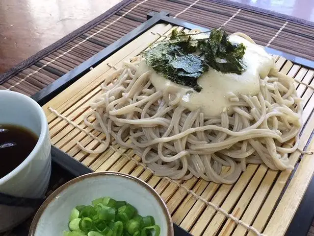 「はかた白とろろ」「はかた黒とろろ」「自然薯とろろ(醤油味)」3種類の自然薯とろろ味くらべセット | 福岡県 福岡市 福岡 九州 返礼品 納税 お取り寄せグルメ 取り寄せ グルメ 食品 お取り寄せ 自然薯 とろろ ご当地グルメ 食べ比べ