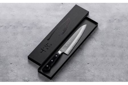 H40-34 源虎徹 スウェーデン鋼 牛刀包丁 180mm（YS901/安田刃物）