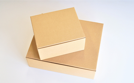 【ドルフィンバブル】　酒器セット（とっくり＆ぐい飲み） 名護市 ガラス 琉球ガラス 森のガラス館 伝統 工芸 やちむん コップ グラス セット プレゼント ギフト 贈答 贈り物 おすすめ 人気 工芸品 食器 お酒 泡盛