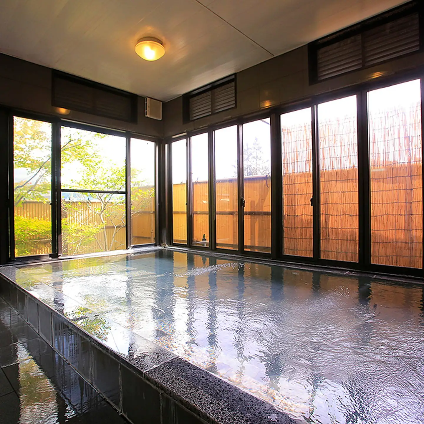 お宿夢千鳥ペア宿泊券【離れ】：C150-047