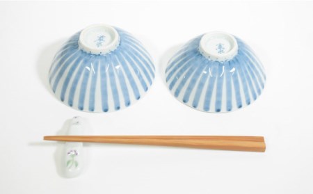 【波佐見焼】十草 三つ花 飯碗 茶碗 大小セット 食器 皿 【藍水】 [GB34]  波佐見焼
