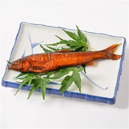 桜鮎の燻製甘露煮2尾と特製鶏チャーシュー3個セット【配送不可地域：離島】【1211190】