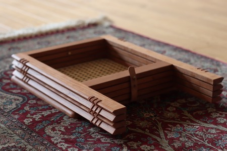 木製折り畳み椅子「patol stool」 籐張り(1脚) 家具 インテリア スツール イス 木 折りたたみ 和風 おしゃれ 人気 伝統 技法 受賞 【uj-CY008】【平山日用品店】