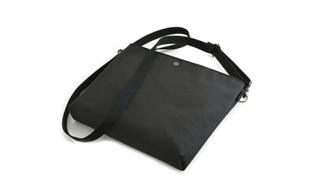 サコッシュ／260　バンナイズ バリスティック ナイロン ブラック 斜め掛け 耐久性 お散歩 買い物 お出かけ ファッション カバン バッグ 
