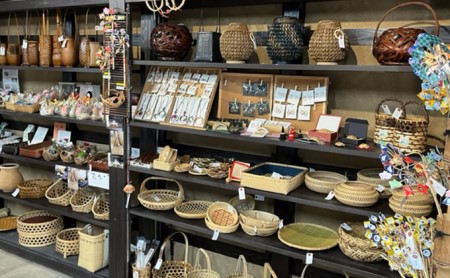 竹工芸品 文書篭（黒）