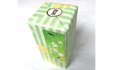 【2026年5月上旬以降より順次発送】 一番摘み 深蒸し新茶 200g 和紙缶入 お茶 緑茶 煎茶 飲み物 飲料 日本茶 グリーンティー 200g入り 初摘 深み 甘み 旨み