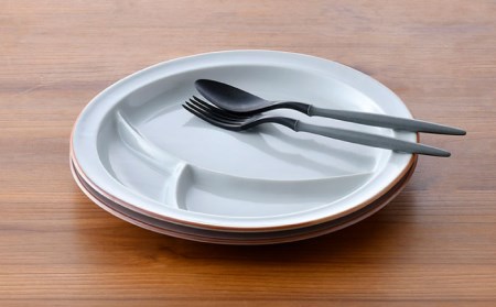 【波佐見焼】マットカラー ランチプレート 仕切り皿 ペアセット （ホワイト・ピンク） 食器 皿 【大新窯】 [DC109]  波佐見焼