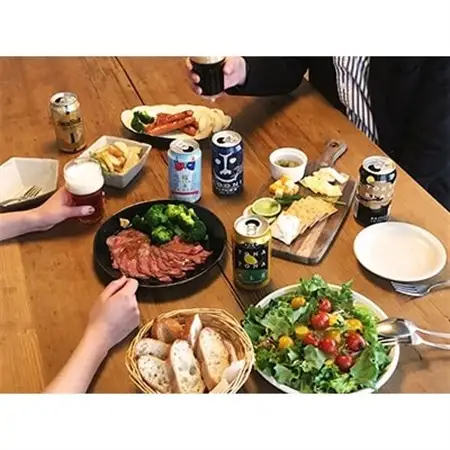 【水曜日のネコ】長野県のクラフトビール(お酒) 24本(1ケース)_ヤッホーブルーイング よなよな 酒 BBQ バーベキュー 家飲み 宅飲み 晩酌 長野県 長野 まとめ買い ご当地ビール ギフト プレゼント_【1121532】