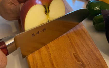 H40-42 使いやすい三徳包丁【青と赤】2本セット ～★届いた時には刀剣のようなパッケージ★使う時にはシンプルで使いやすい包丁～
