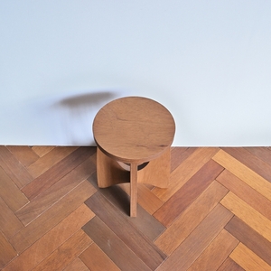 ロケットスツール　ラワンプライウッド インテリア 家具 木製 いす チェアー ロケット形 ラワンベニヤ 