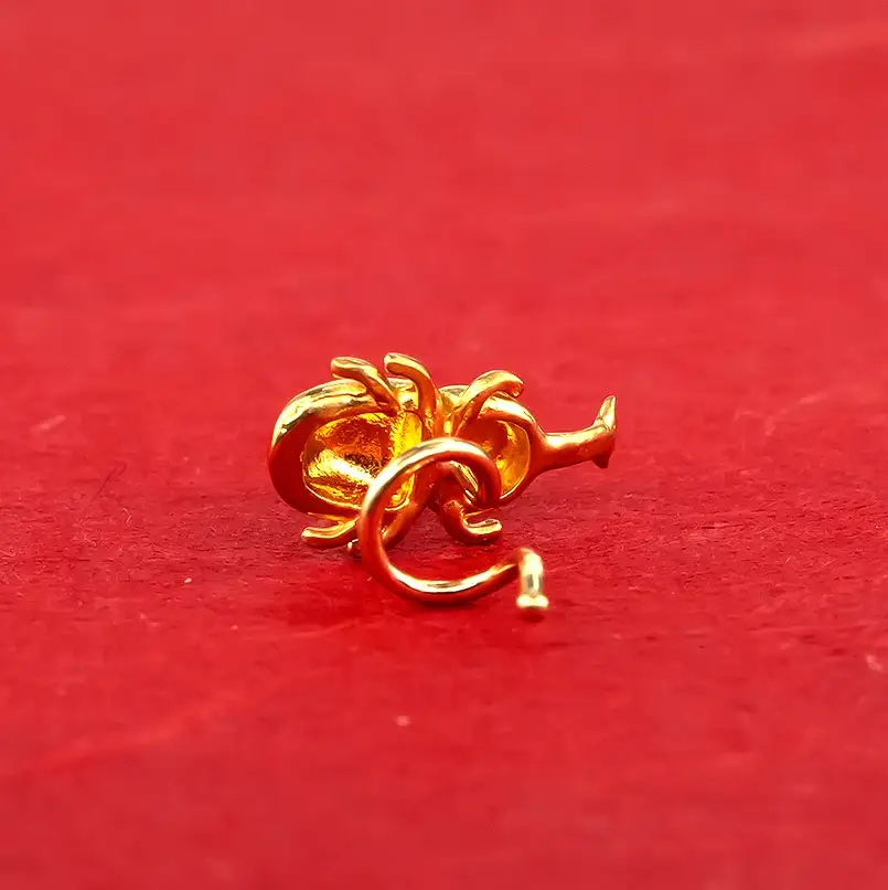  24金 純金 ピアス 片耳 キャッチのいらないピアス つけっぱなし カブトムシ 24金 ゴールド24k k24 イエローゴールドK18 18金 キャッチナッシャー 山梨県 昭和町 管理番号220330101um SWAA071