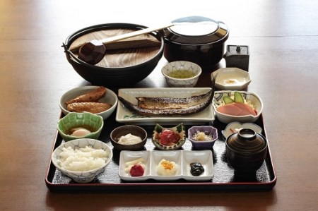 宿泊 入鹿温泉 ホテル瀞流荘 ペア宿泊券 一泊朝食付き【irsi0005】