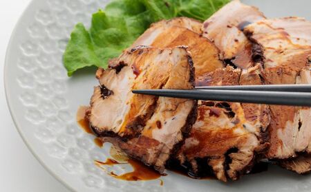 焼豚 2kg 自家製 国産豚肉 肩ロース使用 特製タレ付き【配送不可：離島】 チャーシュー 