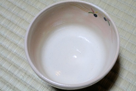 【清水焼】京絵付け茶碗（うさぎと羽子板）【190】