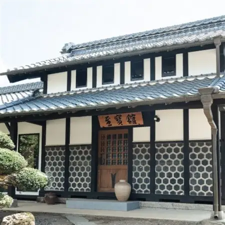 能面ギャラリー(至寶館)と工房での能面鑑賞・簡単能楽講座・能面作成見学と体験_旅行券・チケット  体験チケット _【1374552】