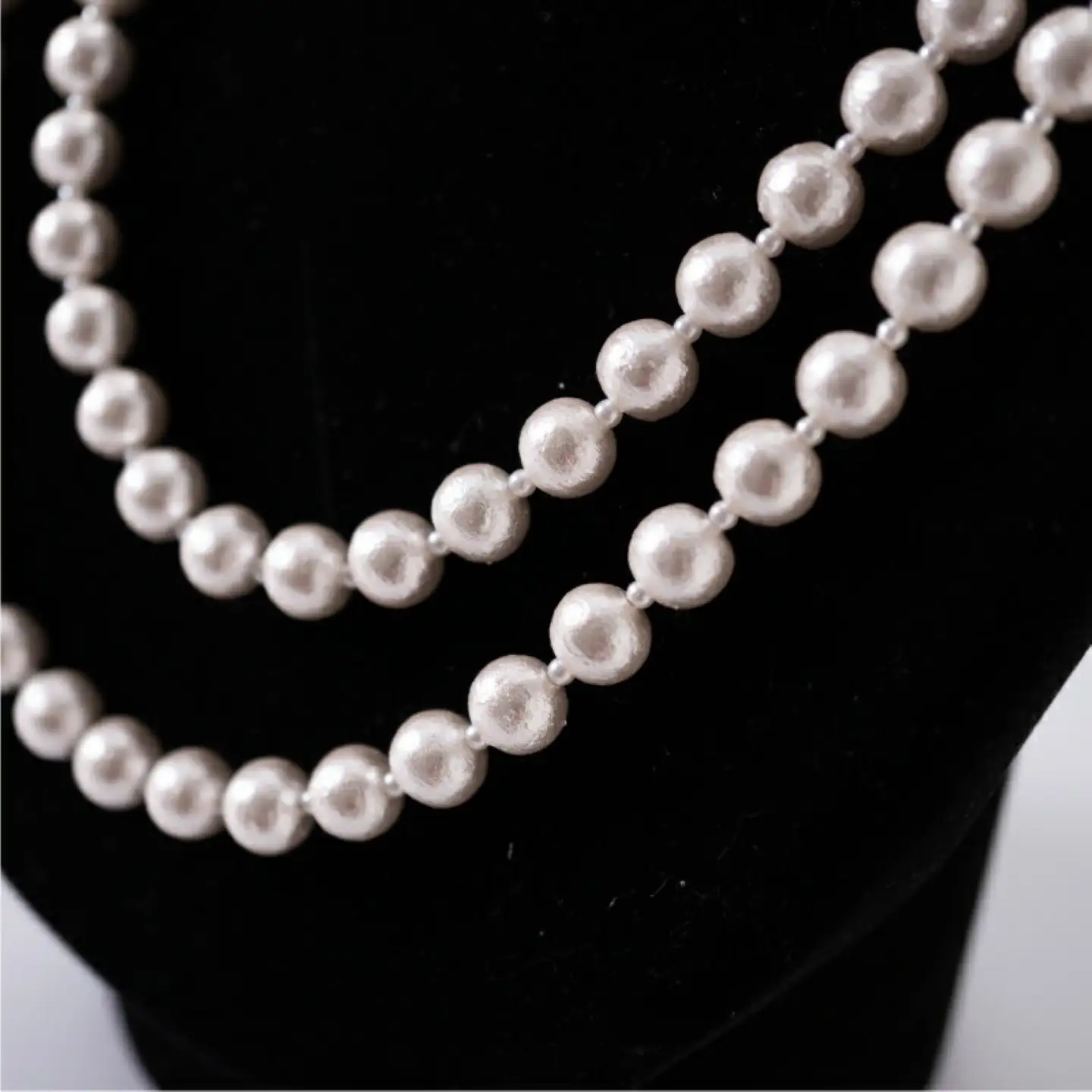 コットンパール「ホワイト」ロングネックレス(金具ゴールド)