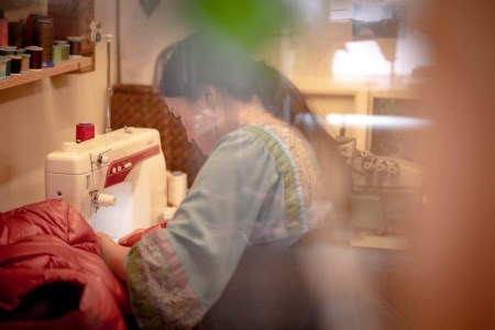 リネンの藍染エプロン（男女兼用）