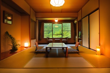 結びの宿 愛隣館 ペア宿泊券 里山ダイニングプラン【1486】