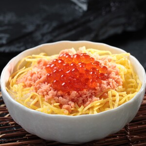 【北海道産秋鮭使用】手ほぐし秋鮭フレーク 1.3kg(130g×10個) 小分け おにぎり パスタ チャーハン 海鮮 天然 冷凍 せたな町 ふるさと納税　
