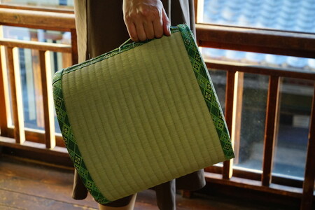 畳職人が作る畳椅子 高さ30cm 古河市 ※着日指定不可 _EA02