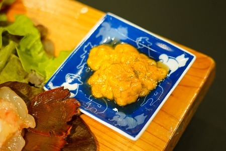 産地直送 !＜生＞伊勢海老 1.2kg (レシピ付き) 【 伊勢海老 えび  贈答 生きたまま発送  】