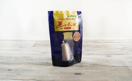 チーズ 美山牛乳チーズ 4種 セット ゴーダ モッツァレラ カチョカヴァロ ストリング ゴーダチーズ モッツァレラチーズ カチョカバロ スティック 乳製品 加工食品 美山牛乳 詰め合わせ 京都 