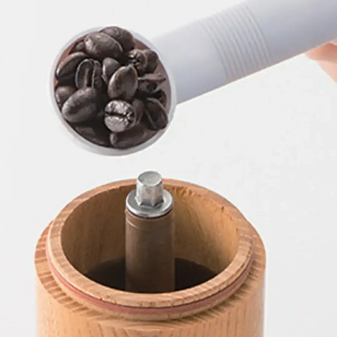 [限定100個] 欅を使ったコーヒーミル 木目 セラミック刃 手動 コンパクト ソロキャンプ 燕三条製 コーヒーミル