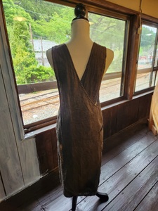 24-2 川根茶染　エプロン（生地：麻）