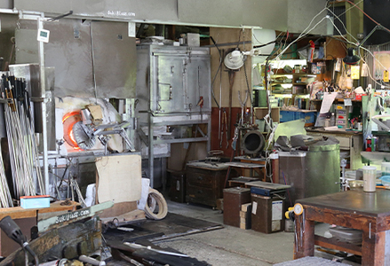 【SUKI GLASS STUDIO】里山の工房で『吹きガラス体験』１名様　[0017-0027]