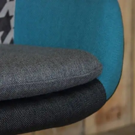 Cosmic Chair (コスミックチェア) キャスター脚 モザイククレイジーパターン【SWOF】_雑貨・日用品 椅子・チェア・ソファ 家具・インテリア _【1392753】